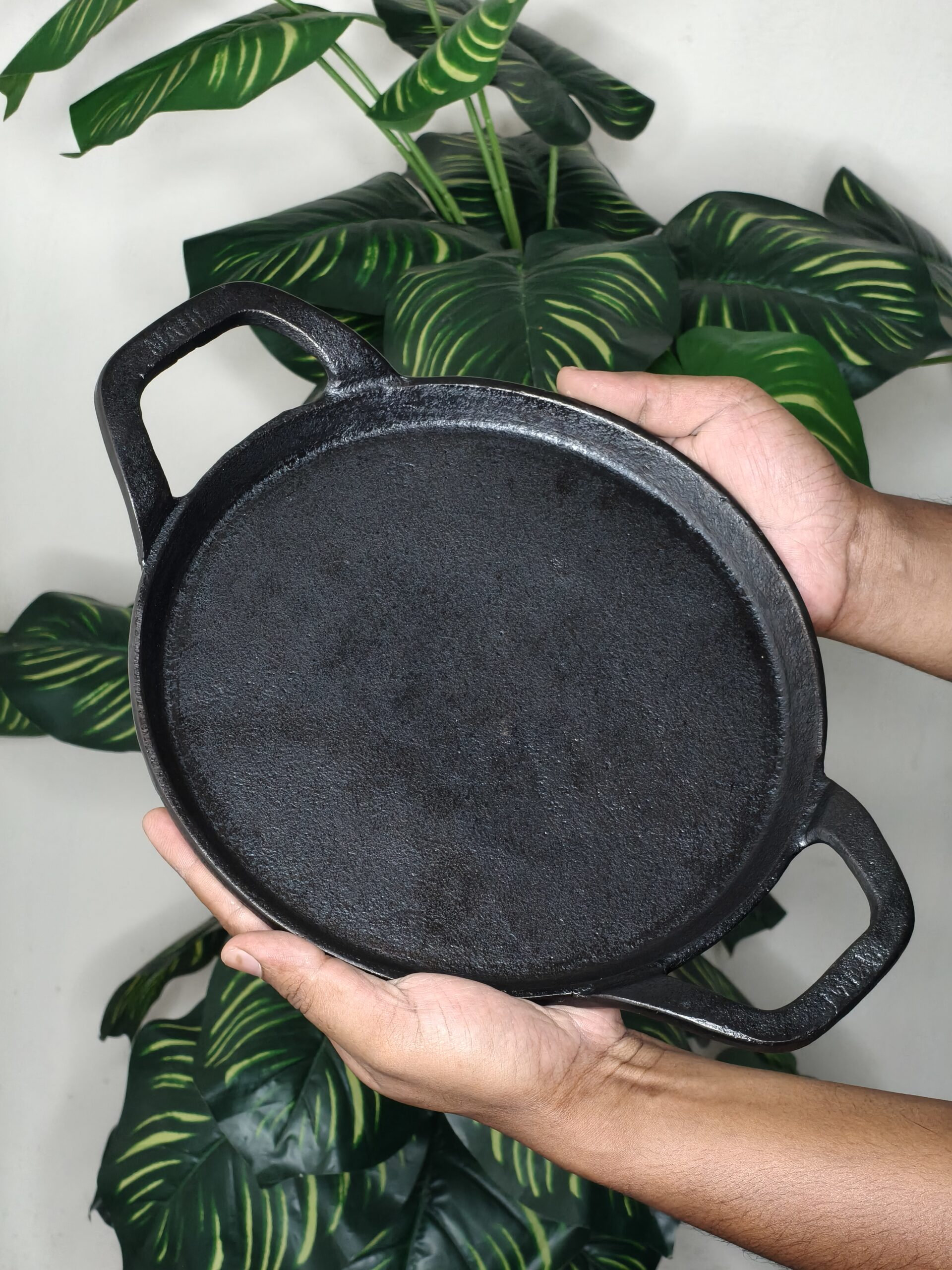 Cast Iron Roti Tawa (26cm) - Image 6