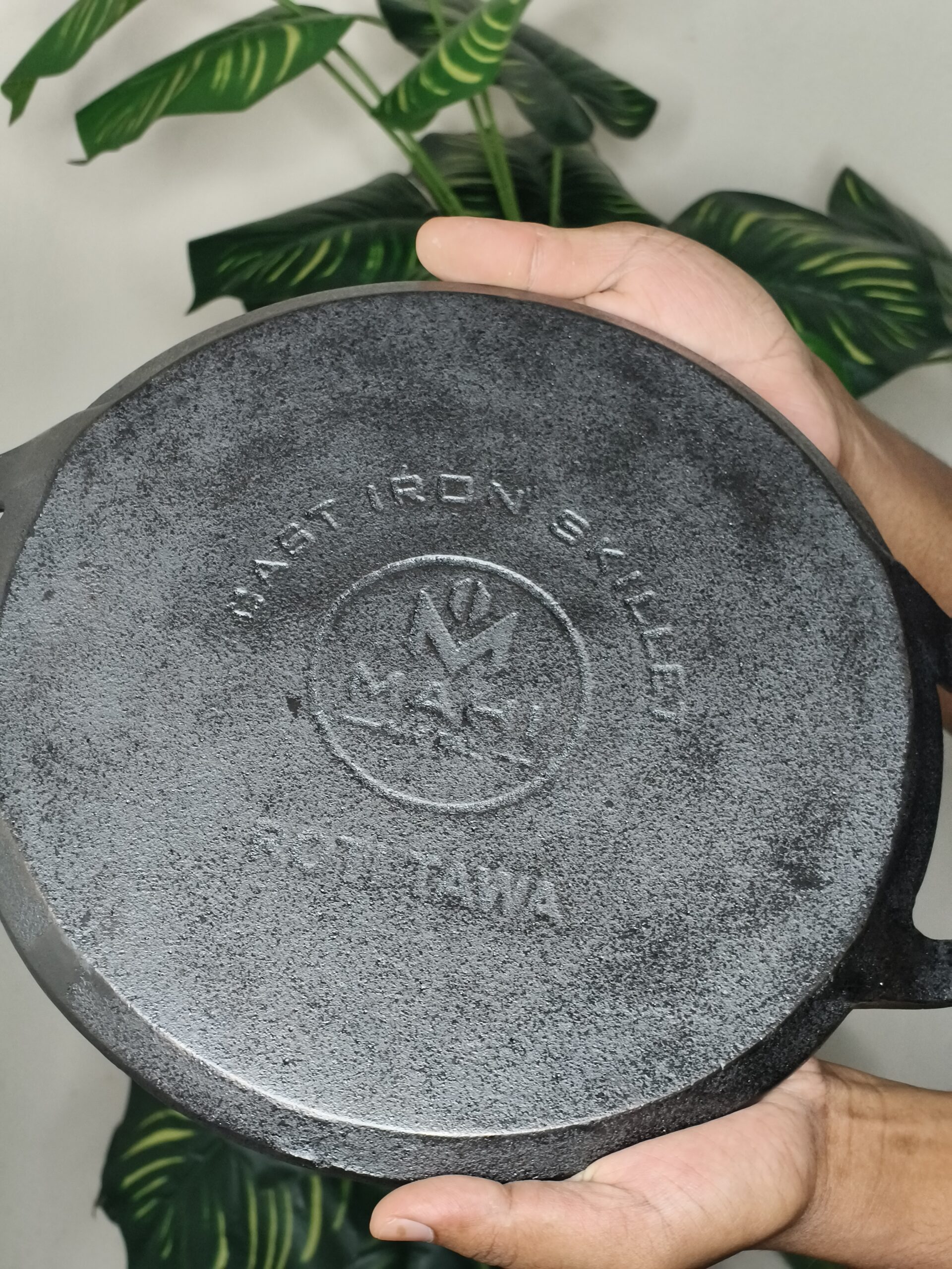 Cast Iron Roti Tawa (28cm) - Image 7